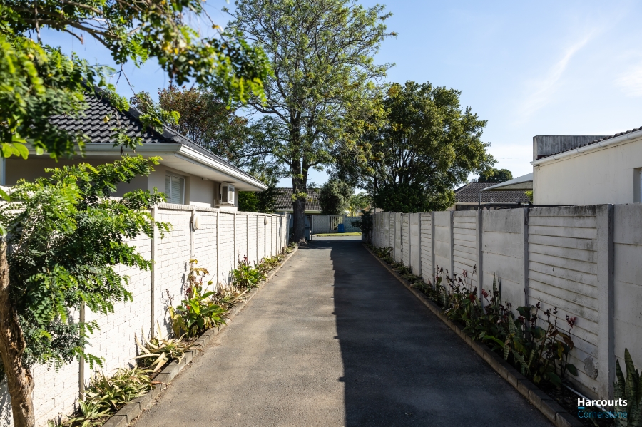 4 Bedroom Property for Sale in Beacon Bay Eastern Cape